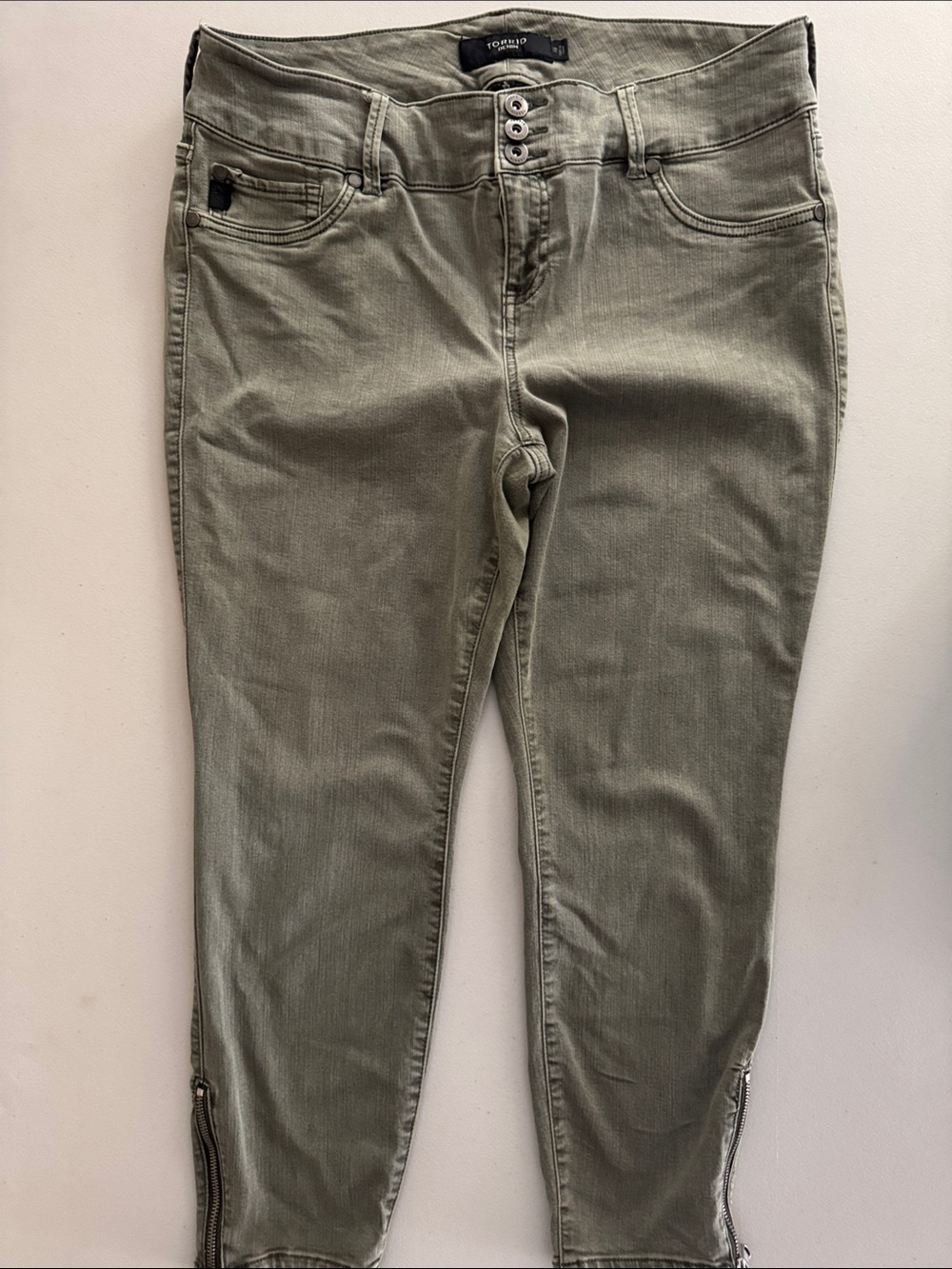 3/$10torrid Olive Skinny Jeans with Ankle Zippers